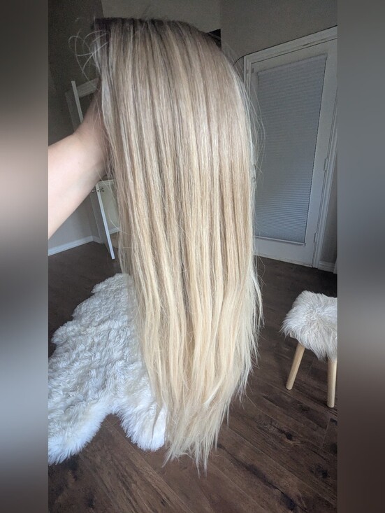 Source Unknown Other - 28 In Blonde High Quality Synthetic Wig -ombre Natural Light Blonde